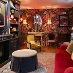 Rosegarden Essence - By Unlock Guest house Sintra