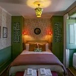 Rosegarden Essence - By Unlock 4* Sintra