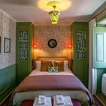 Pensión Rosegarden Essence Al - By Unlock 4*