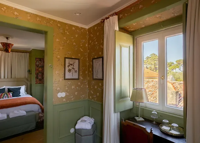 Rosegarden Essence - By Unlock Gasthof Sintra